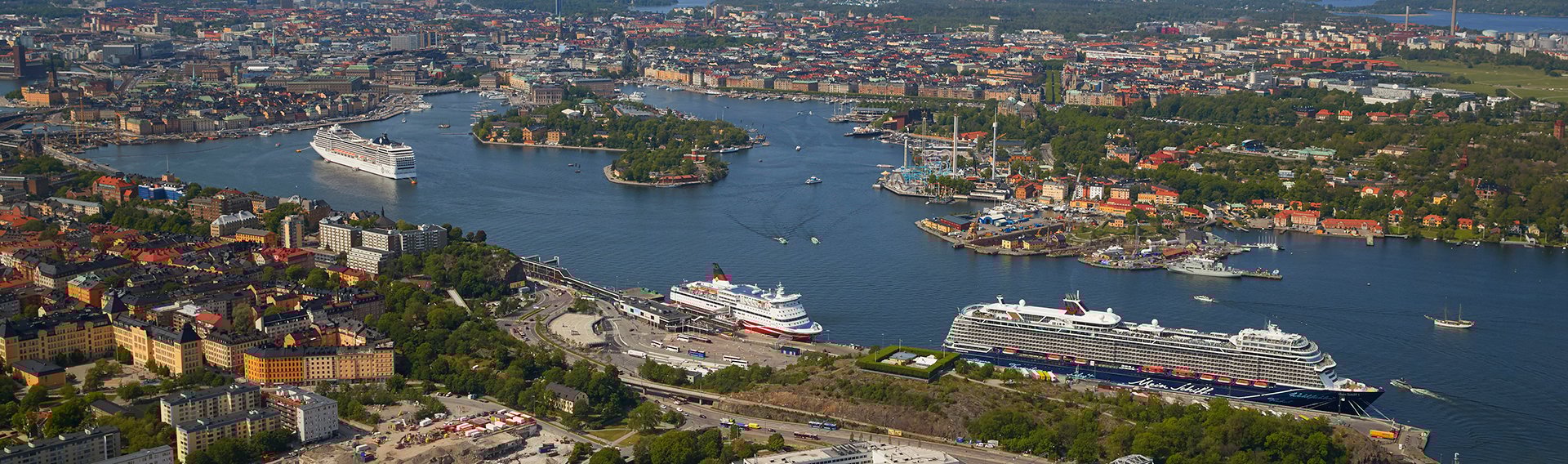 Flygbild över Stockholms hamn