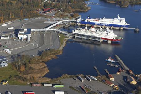 Kapellskärs hamn från luften