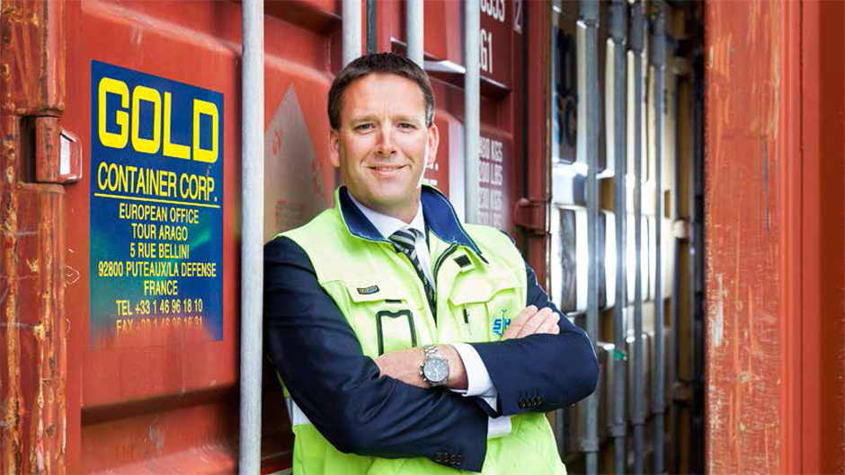 François Bello i containerterminalen i Frihamnen