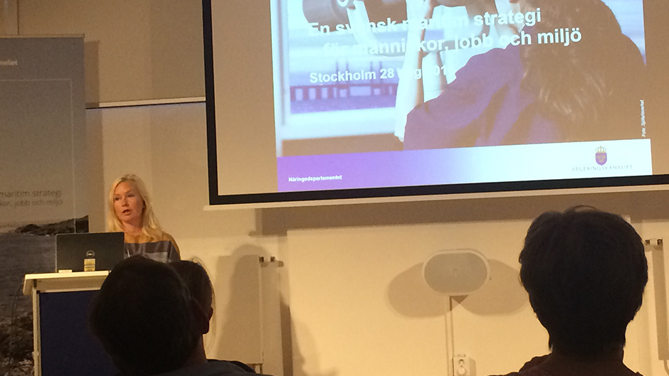 Infrastrukturminister Anna Johansson presenterar den nya maritima strategin
