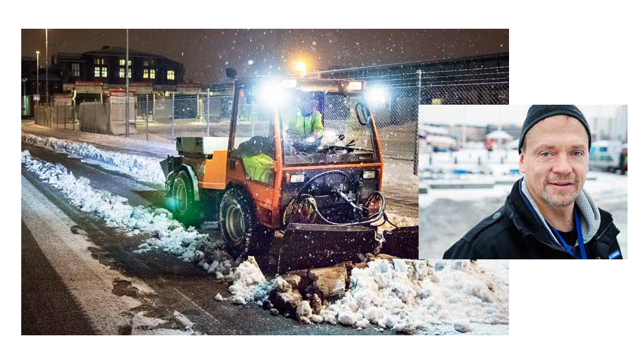 Plogmaskin i hamnen och Helge Yrjas