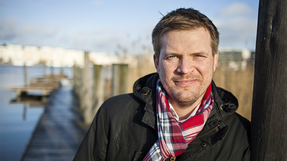 Stefan Hansson på bryggan i Hammarby Sjöstad