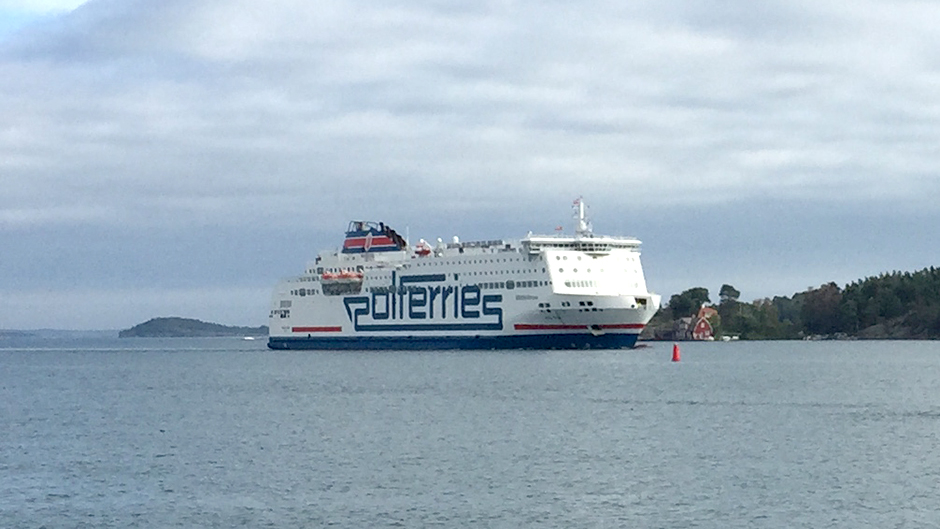 M/S Nova Star på väg in mot Nynäshamns hamn
