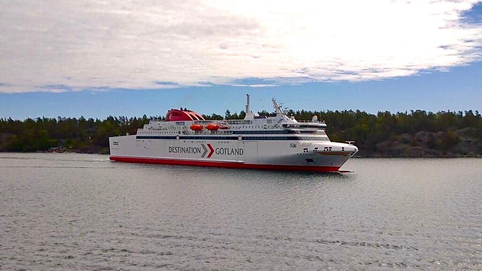 M/S Gotland på väg in till Nynäshamns hamn
