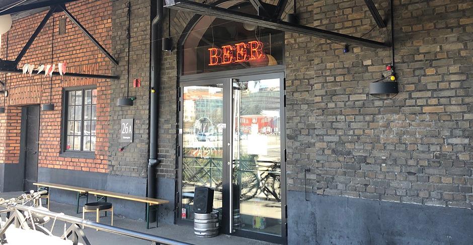 Ingången till Stockholm Brewing co