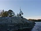 Sjömärke på klippa vid Stockholm Norvik Hamn