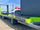 Container loadern på plats i Stockholm Norvik Hamn